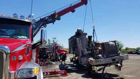 Heavy Duty Truck Recovery Tampa, FL